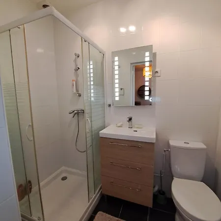 Semesterbostad Maison Avec Dependance, Proche De La Andernos-les-Bains