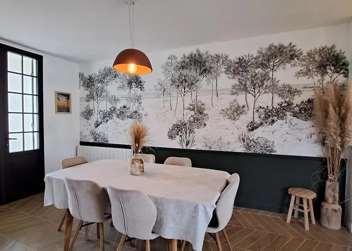 Vakantiehuis Maison Avec Dependance, Proche De La *