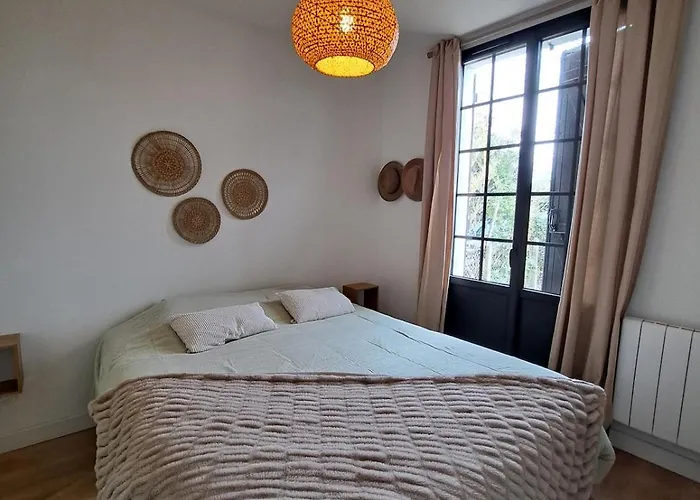 Vakantiehuis Maison Avec Dependance, Proche De La