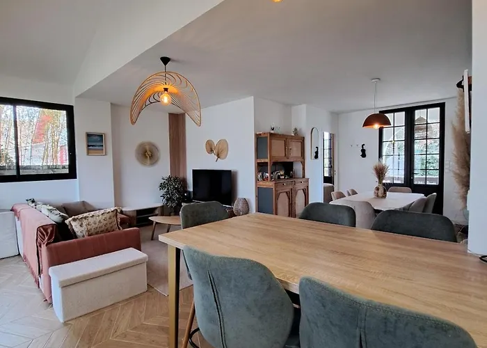 Vakantiehuis Maison Avec Dependance, Proche De La