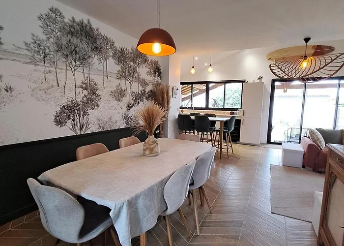 Vakantiehuis Maison Avec Dependance, Proche De La